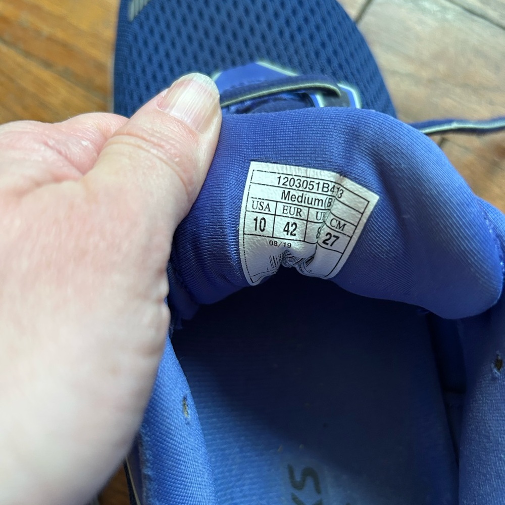 Brooks Navy Athletic Sneakers Women’s size 10 Ghost 12 Little Wear - Picture 6 of 12